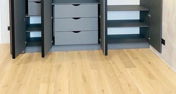 commercial wooden flooring for offices and shops